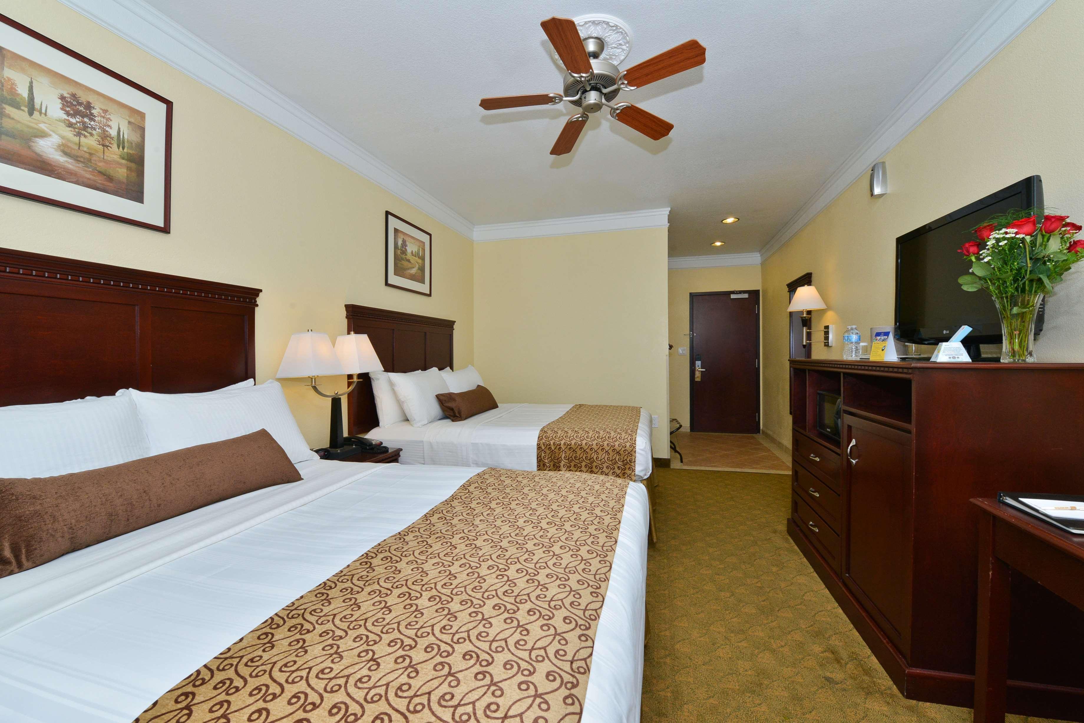 Best Western Lone Star Inn Edna Экстерьер фото